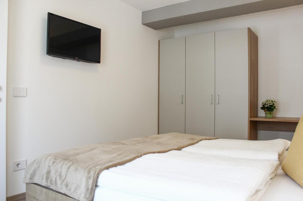 Apartments Rainer アンテルセルヴァ・ディ・メッツォ エクステリア 写真